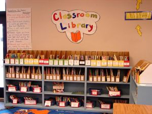 800px-ClassroomLibrary